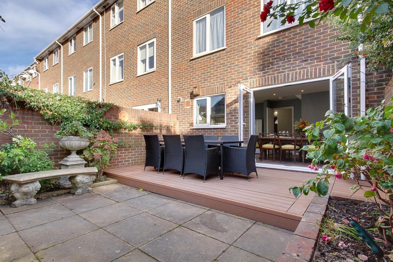 14 Oxford Mews - 5 Star Living For Up To 10 People Villa Southampton Bagian luar foto